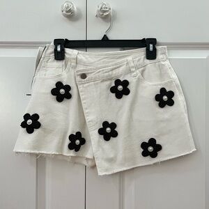 POL Gracie Embellished Floral Pearl Denim Skort Black and White